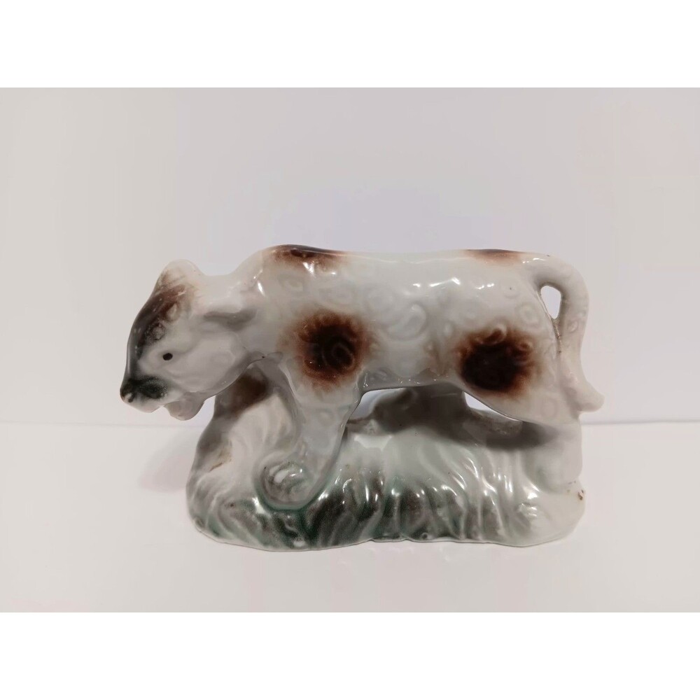 Bison/ Calf /Cow Porcelain Animal Figurine White JAPAN Country Farmhouse Decor